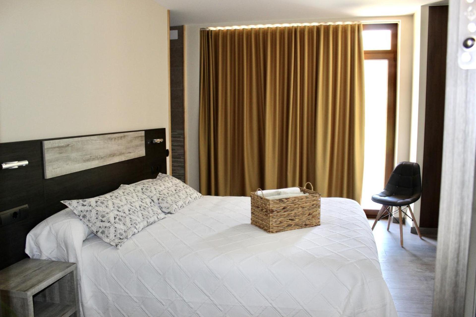 Ca L'Angels Hotell Prat de Comte Eksteriør bilde